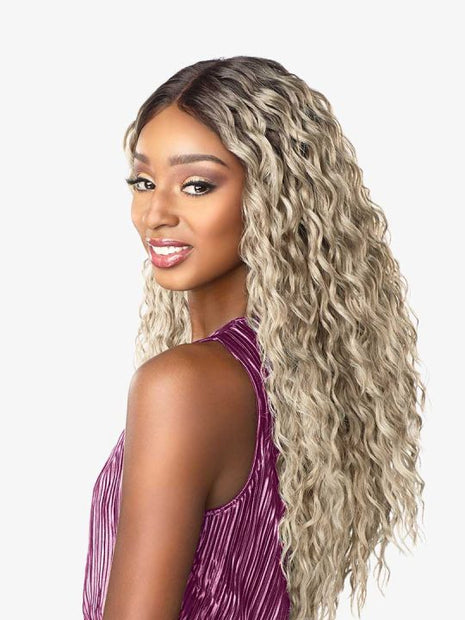 DASHLY LACE WIG ­ UNIT 9